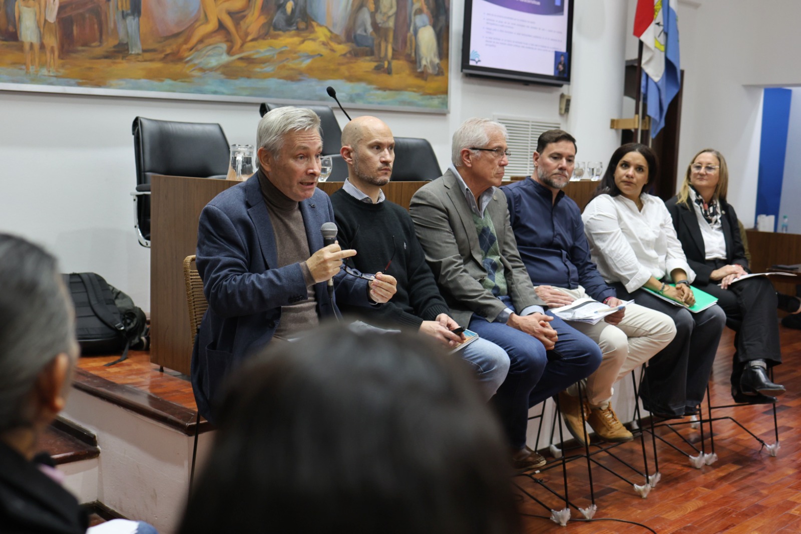 Primer intercambio de ideas en Autonomía SF